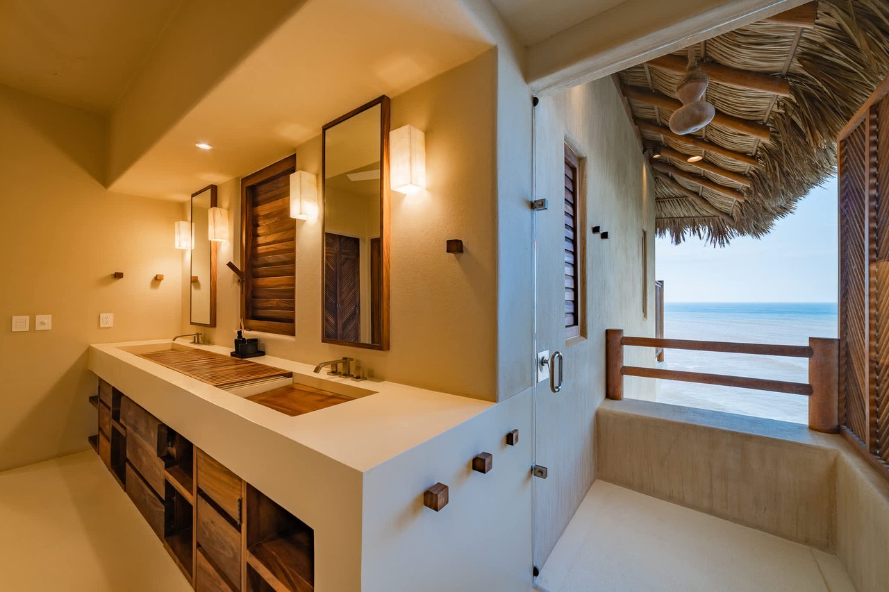 4 bedroom, Single Family Homes, Villa Playa, Montecito Beach Village