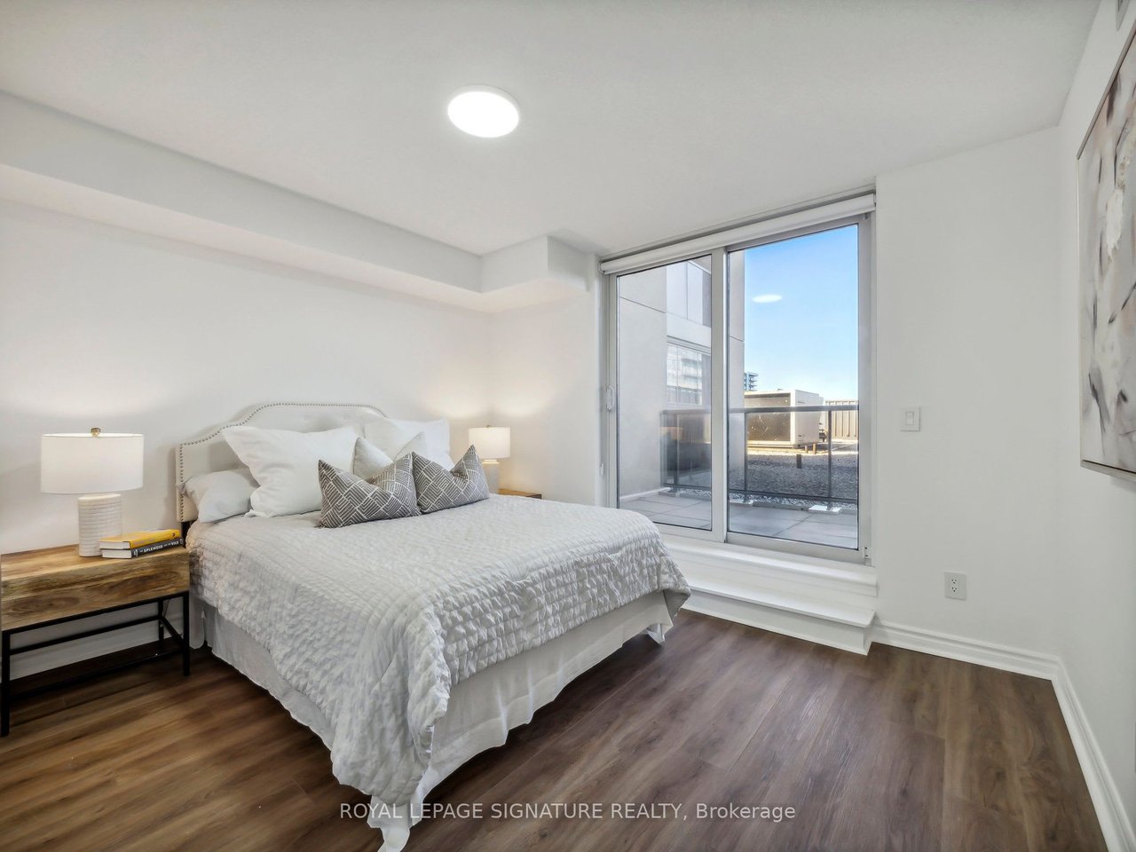 18 Kenaston Gdns 804