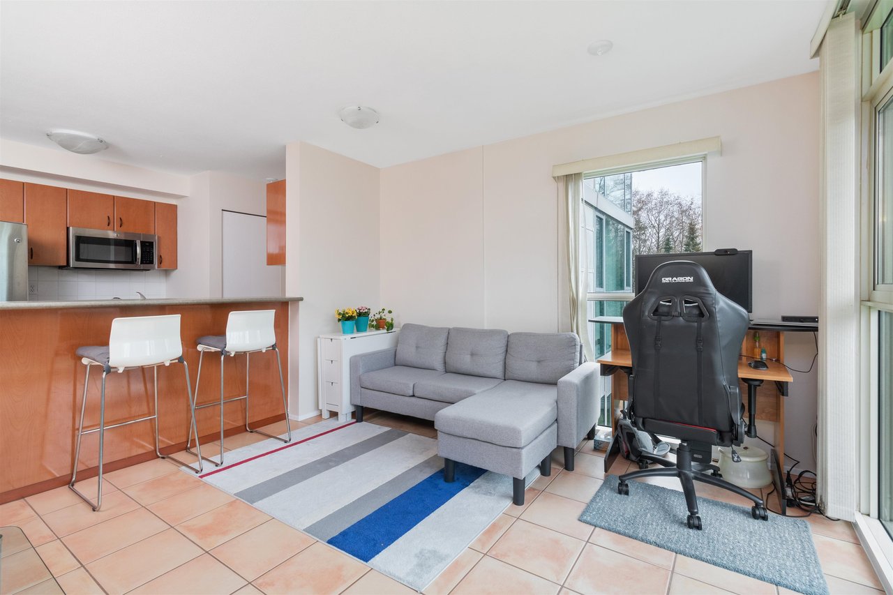 611-2733 Chandlery Pl