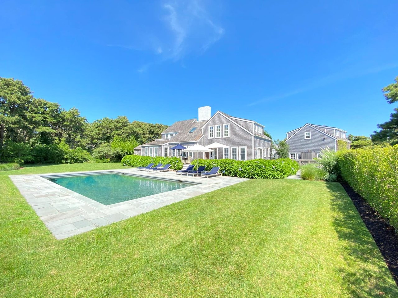 12 Pond View Dr