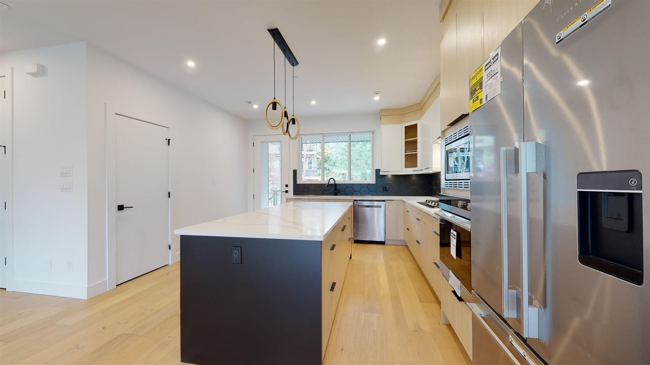 A-41748 Honey Ln