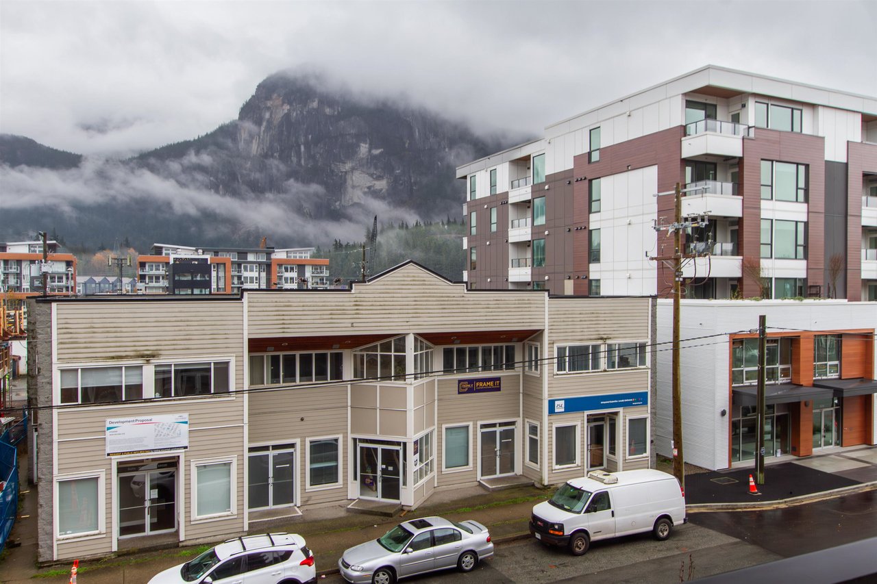 304-38033 Second Ave