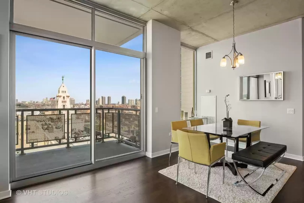 720 N Larrabee St, #1413