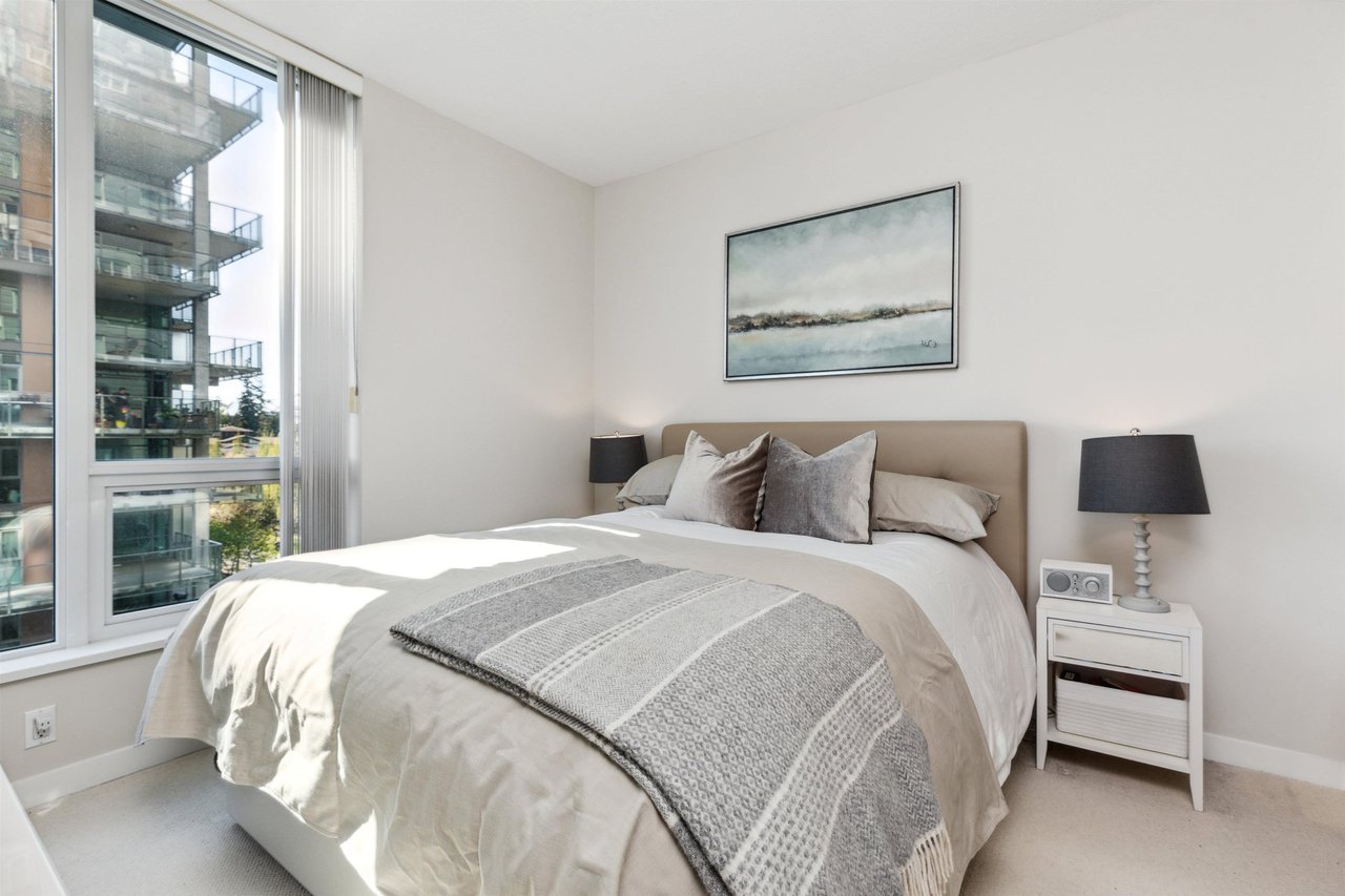805-5728 Berton Avenue, Vancouver