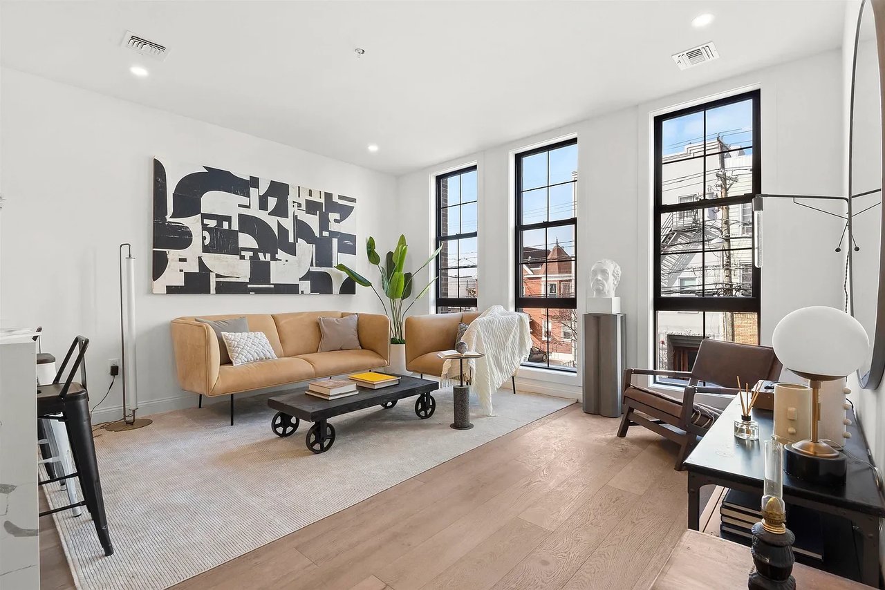 580 PALISADE AVE, #402