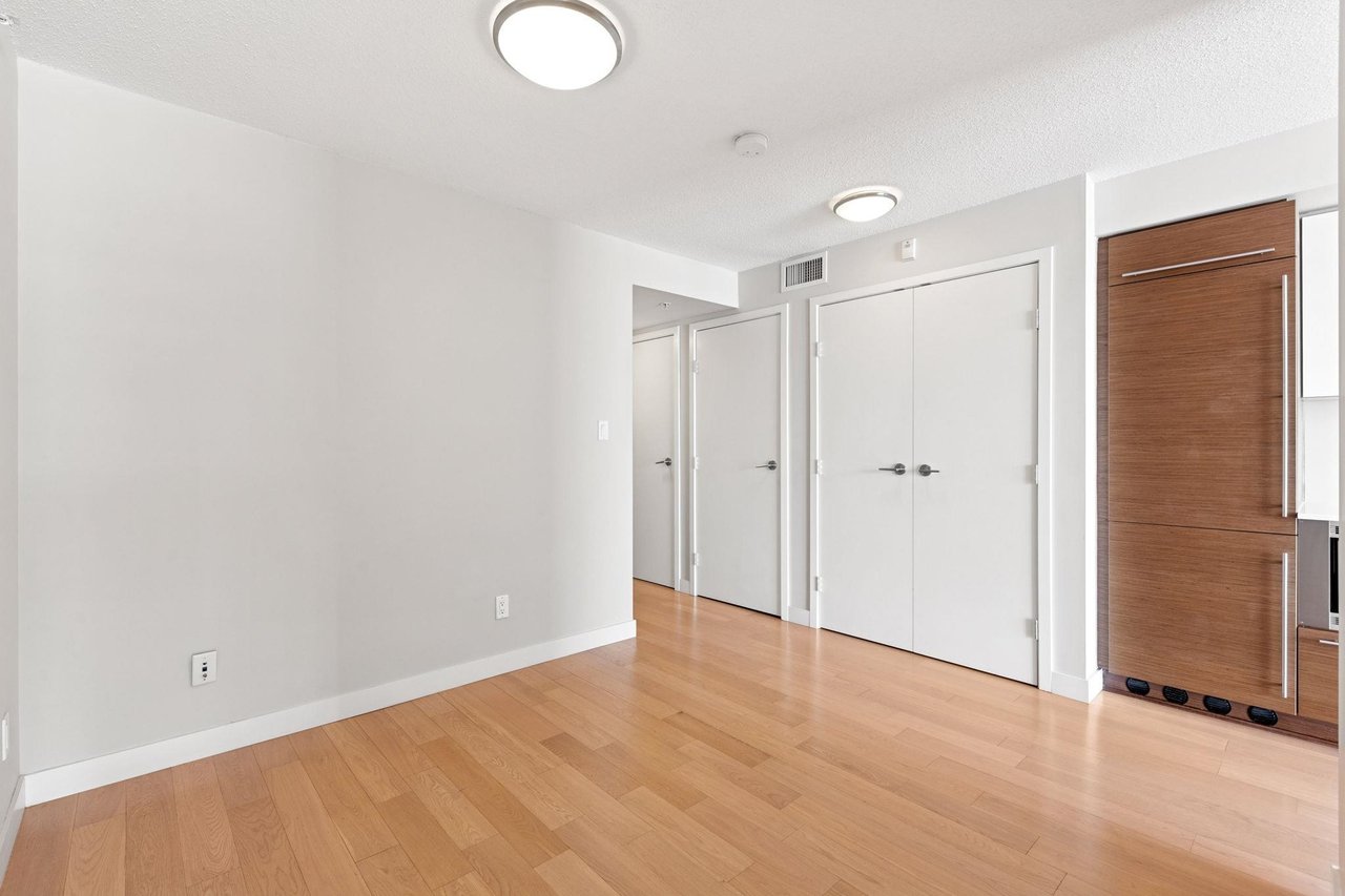 416-1635 W 3rd Ave