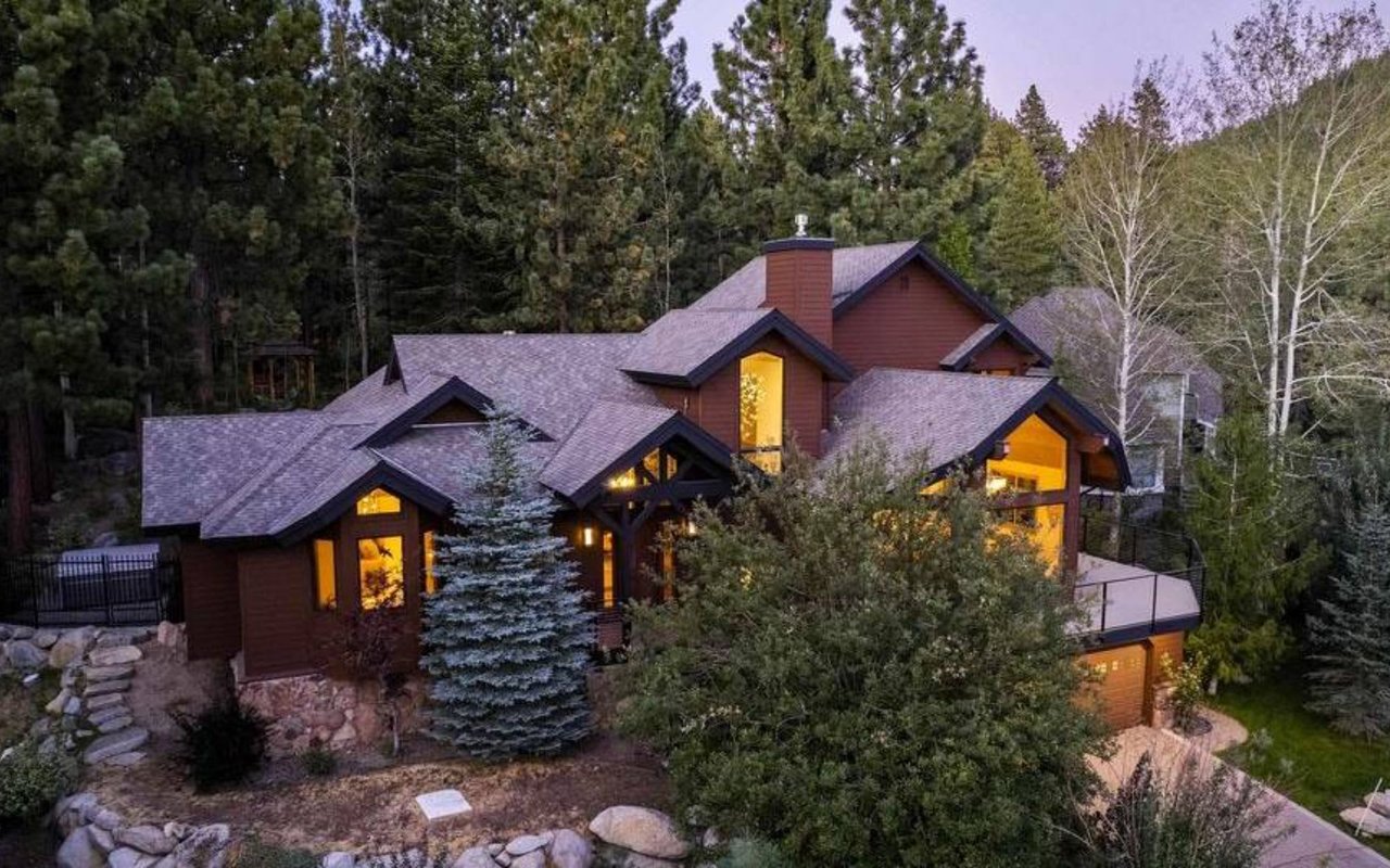 Property Highlight: Luxury Lake View Lodge in Nevada
