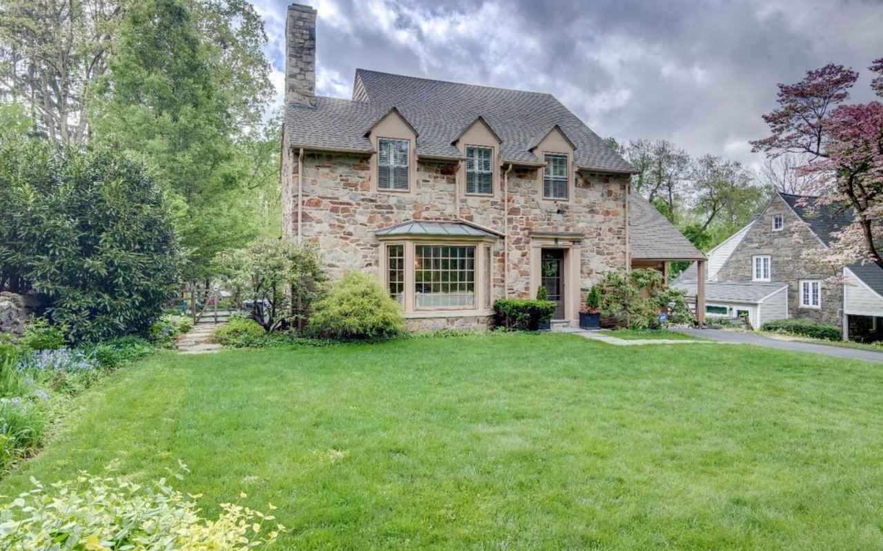 62 Crestline Rd