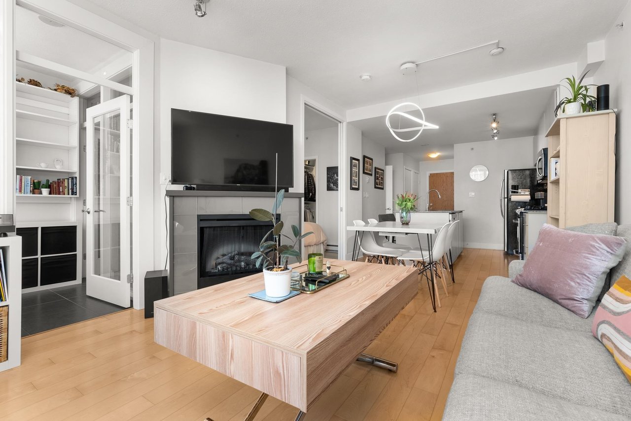 313-298 E 11th Avenue, Vancouver