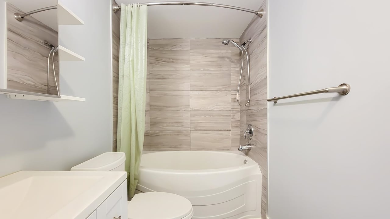 316-2988 Silver Spring Blvd