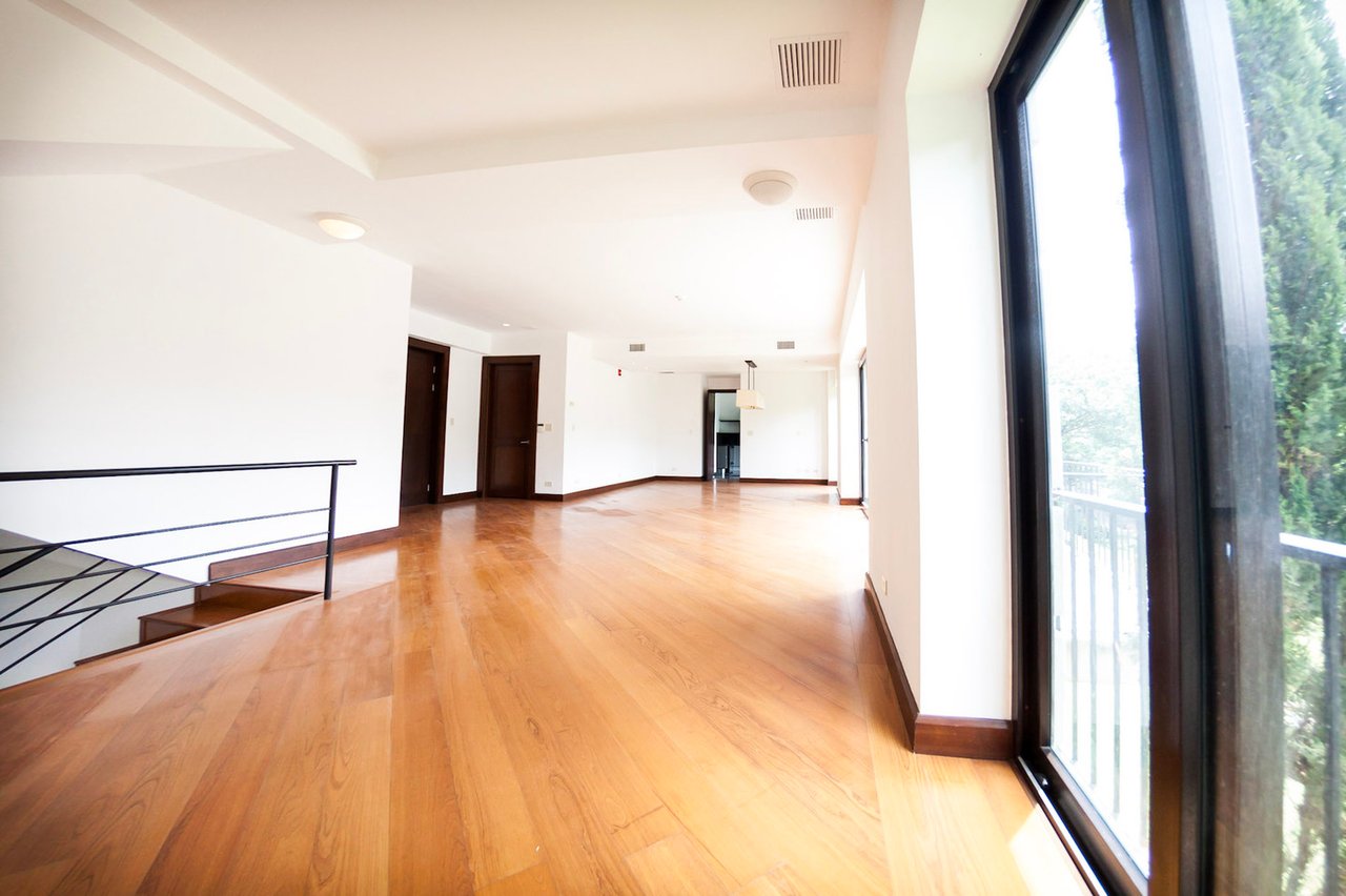 Private Garden Hillside Condo, Escazu, San Jose
