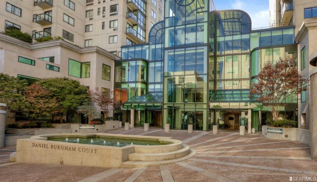 1 Daniel Burnham Court Unit 720
