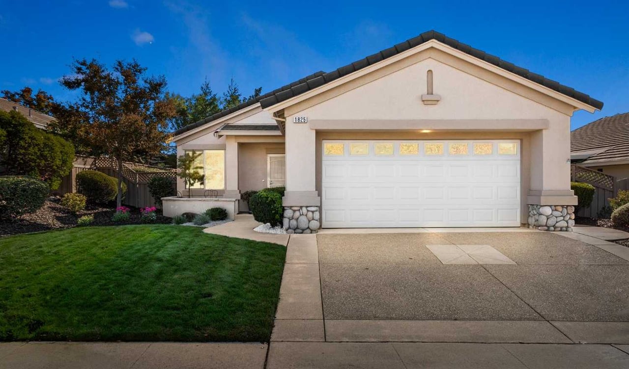 1825 Mary Rose Lane
