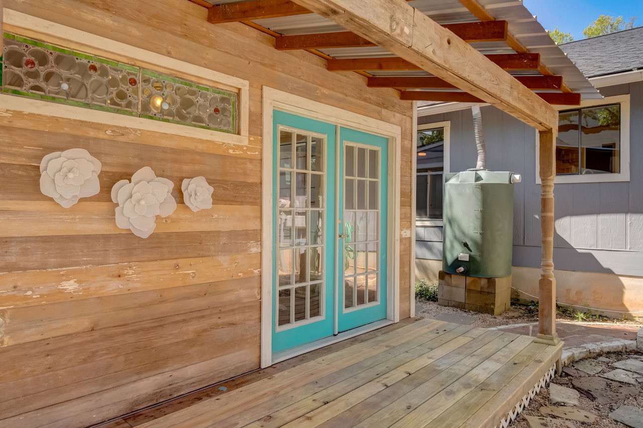 Charming Milwood Home: Updated Single-Story Gem with In-Law Plan & New Roof!