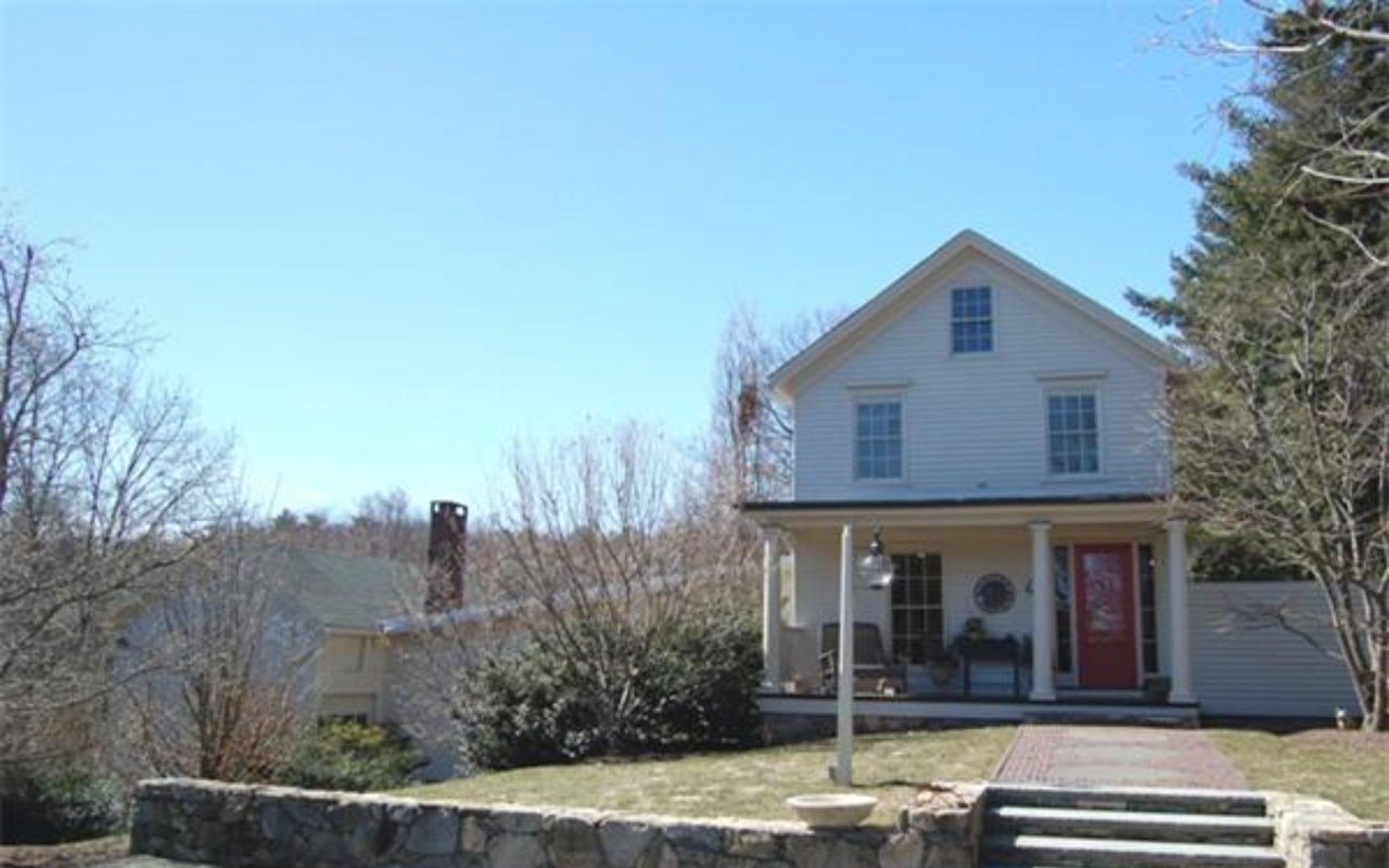 40 Fern St