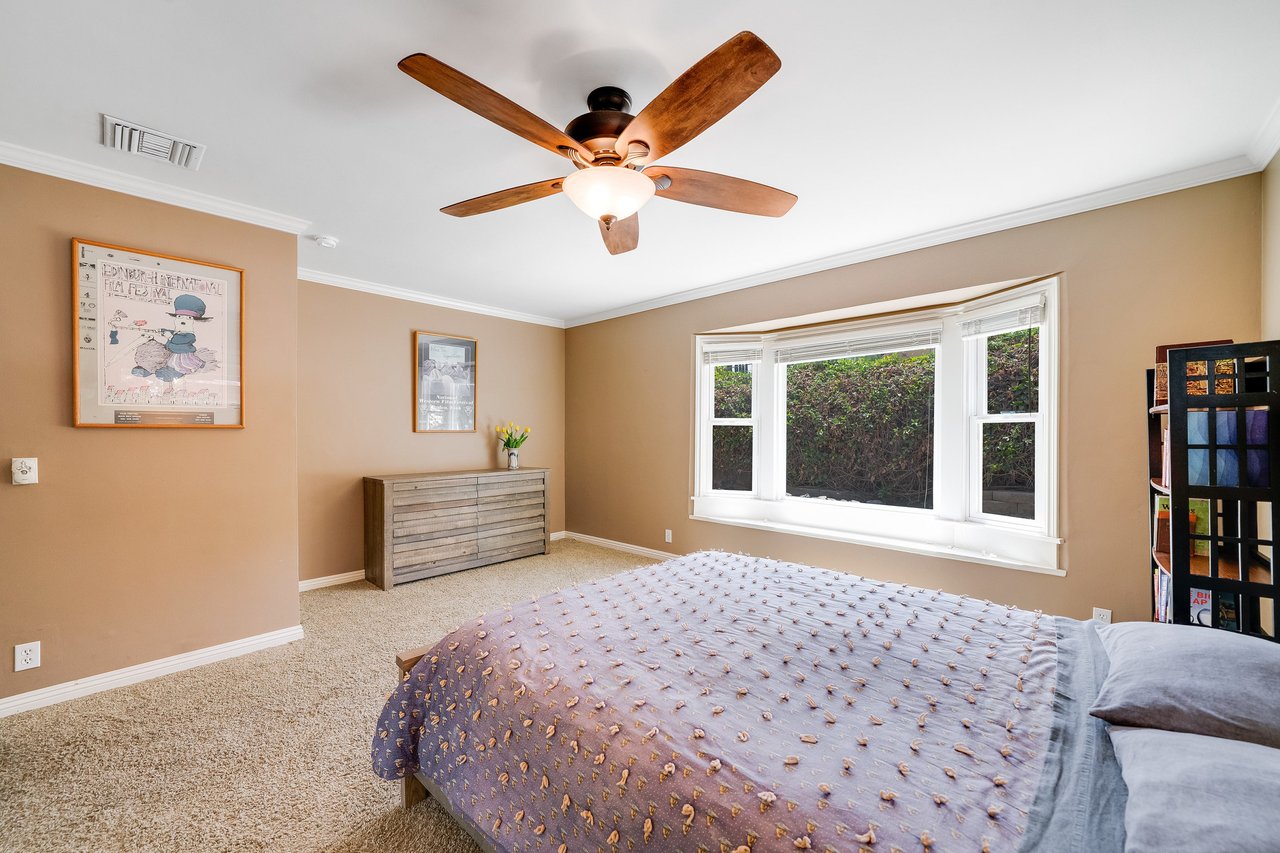 A Lil Bit O' Country in Shadow Hills * SOLD at full price