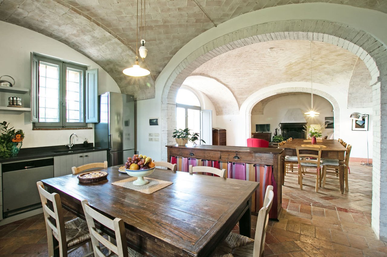 TENUTA RUSTICHELLO “Superb property for sale in the municipality of Montalcino” 