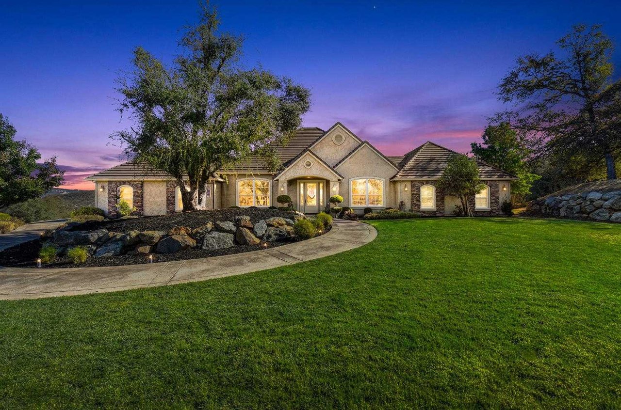 5307 Prairie Loop