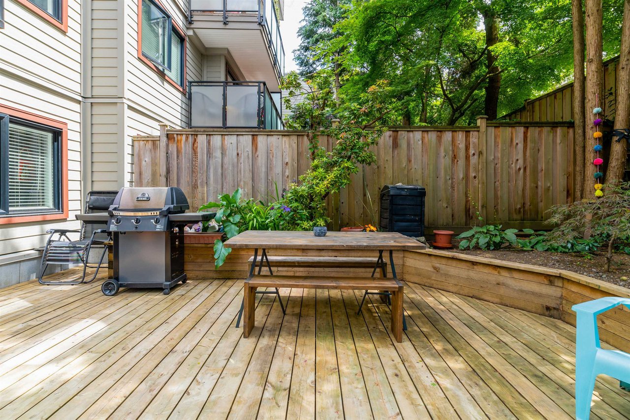 207-1066 E 8th Ave