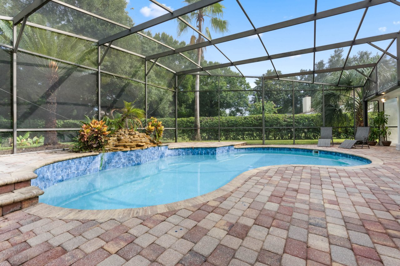 2563 CARTER GROVE CIRCLE
