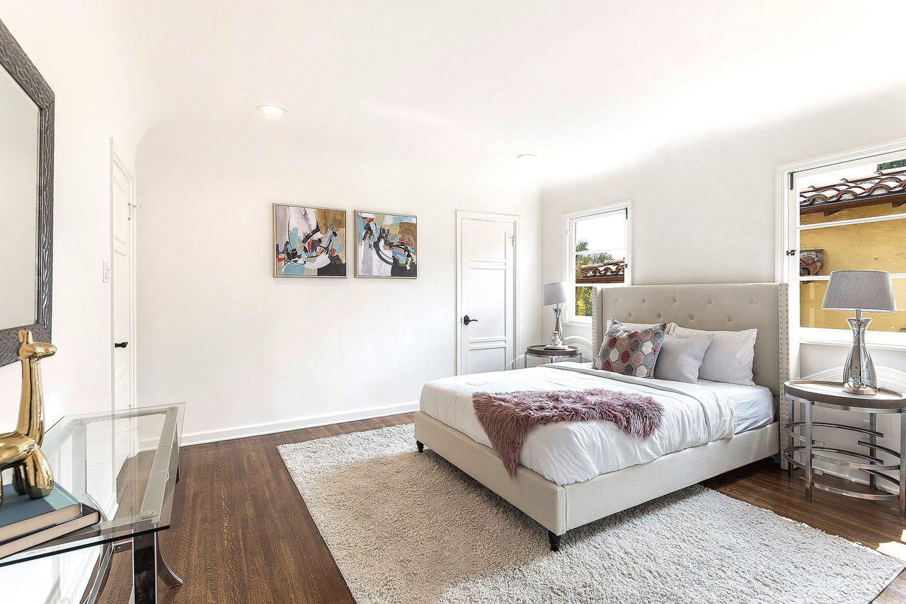 109 South Formosa Avenue