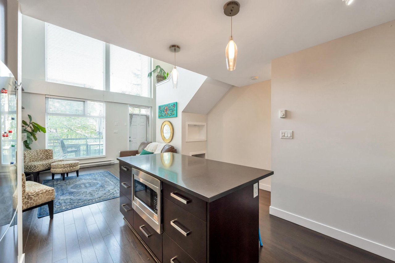 12-15850 26 Ave