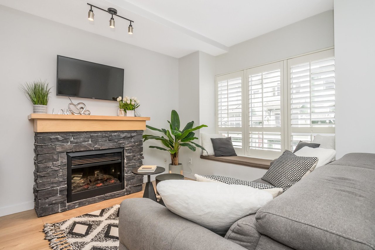 37-15168 36 Ave