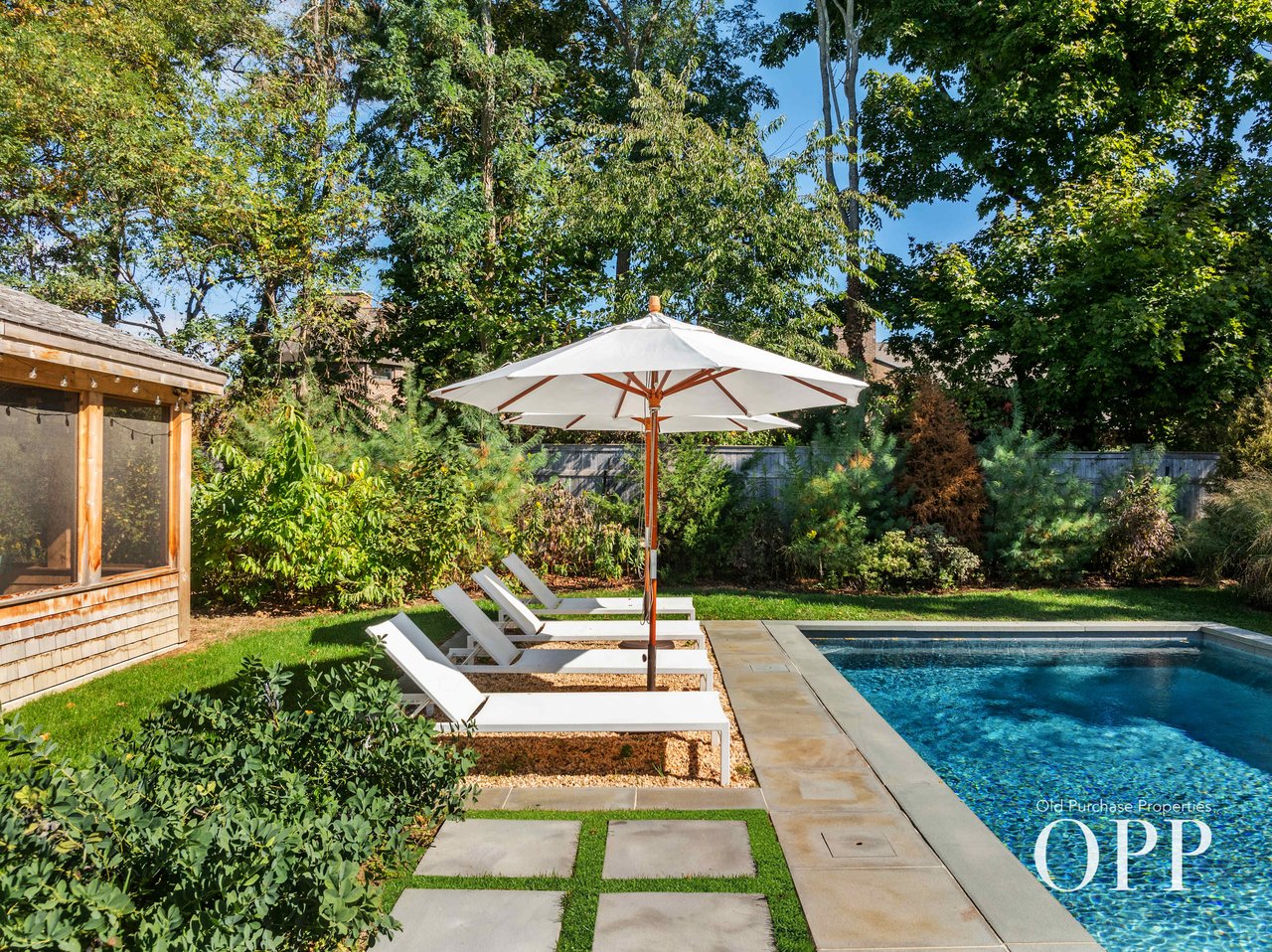  Stylish Cape Cod Retreat in Bellport Village
