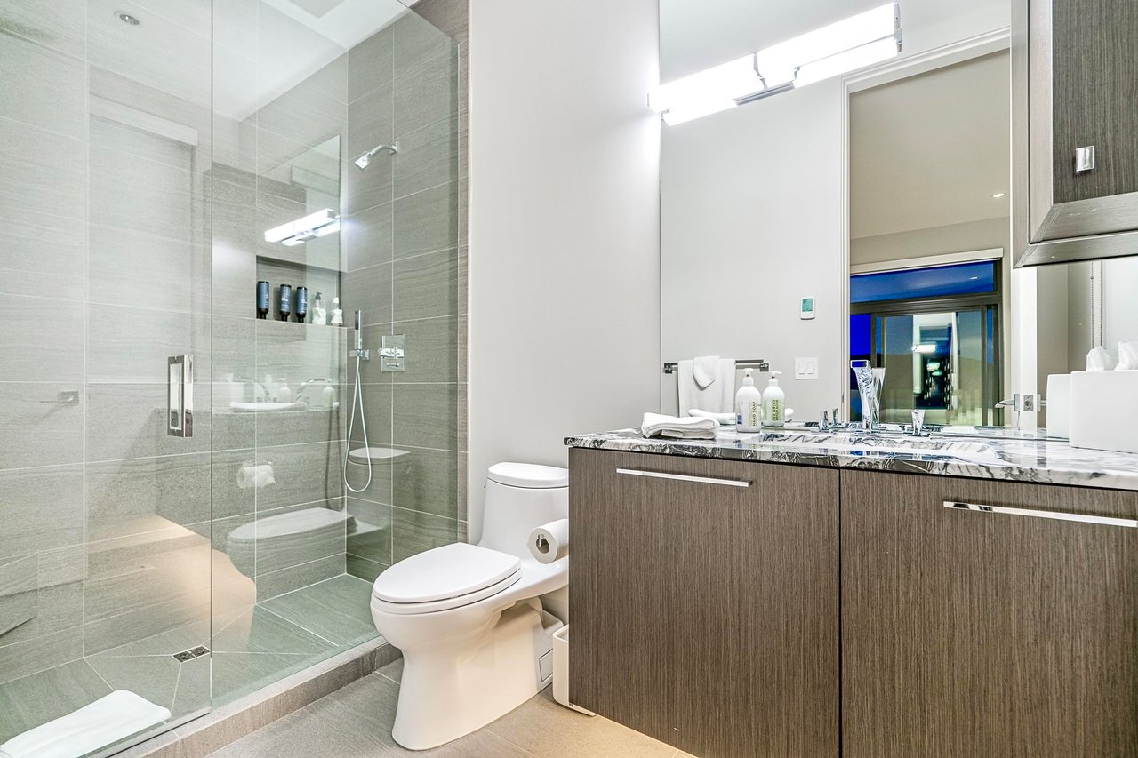 6255 St. Georges Cres