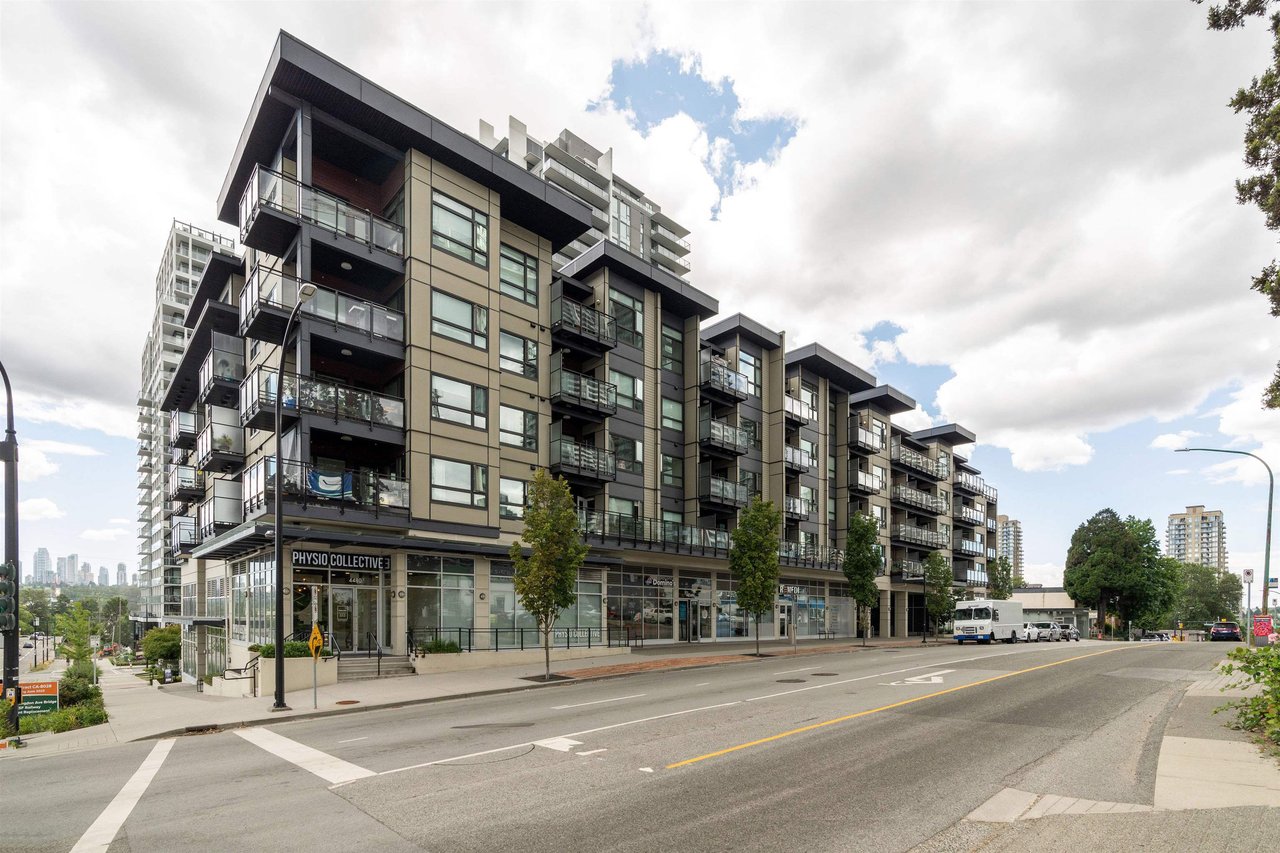 504-4468 Dawson St