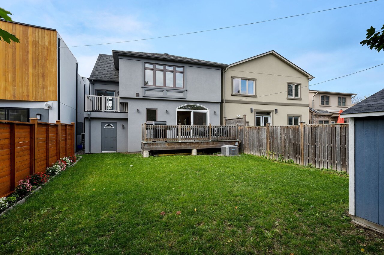 3 Hunt Club Dr