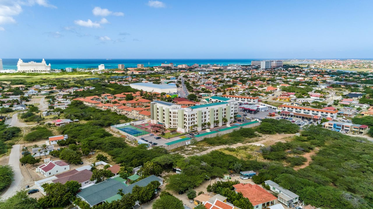 Palm Aruba Condo 4th Fl