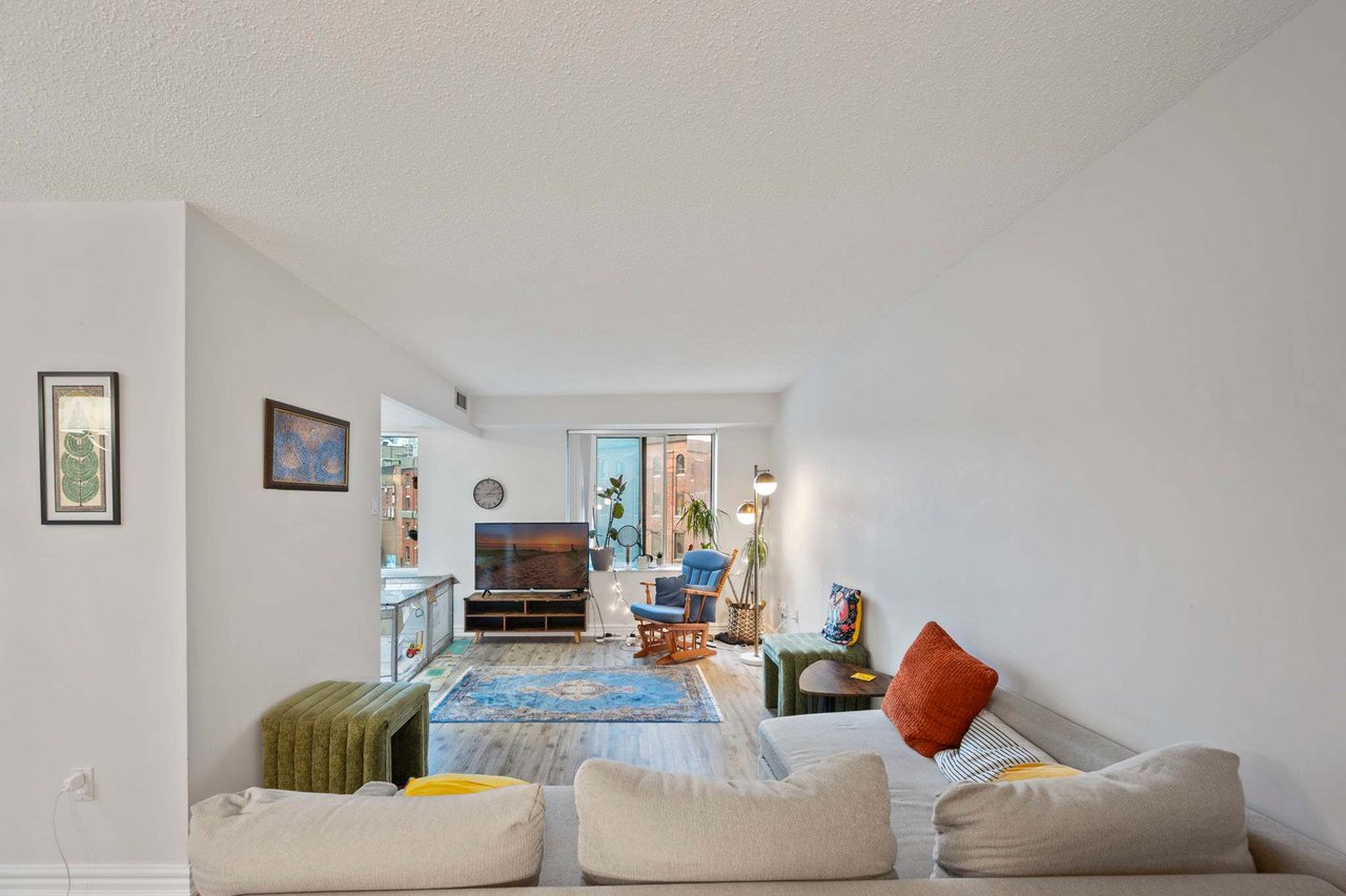 SOLD: Experience World-Class Living
