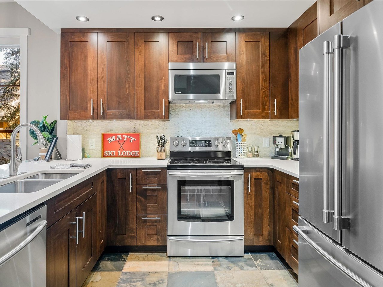 16-4873 Painted Cliff Road, Whistler