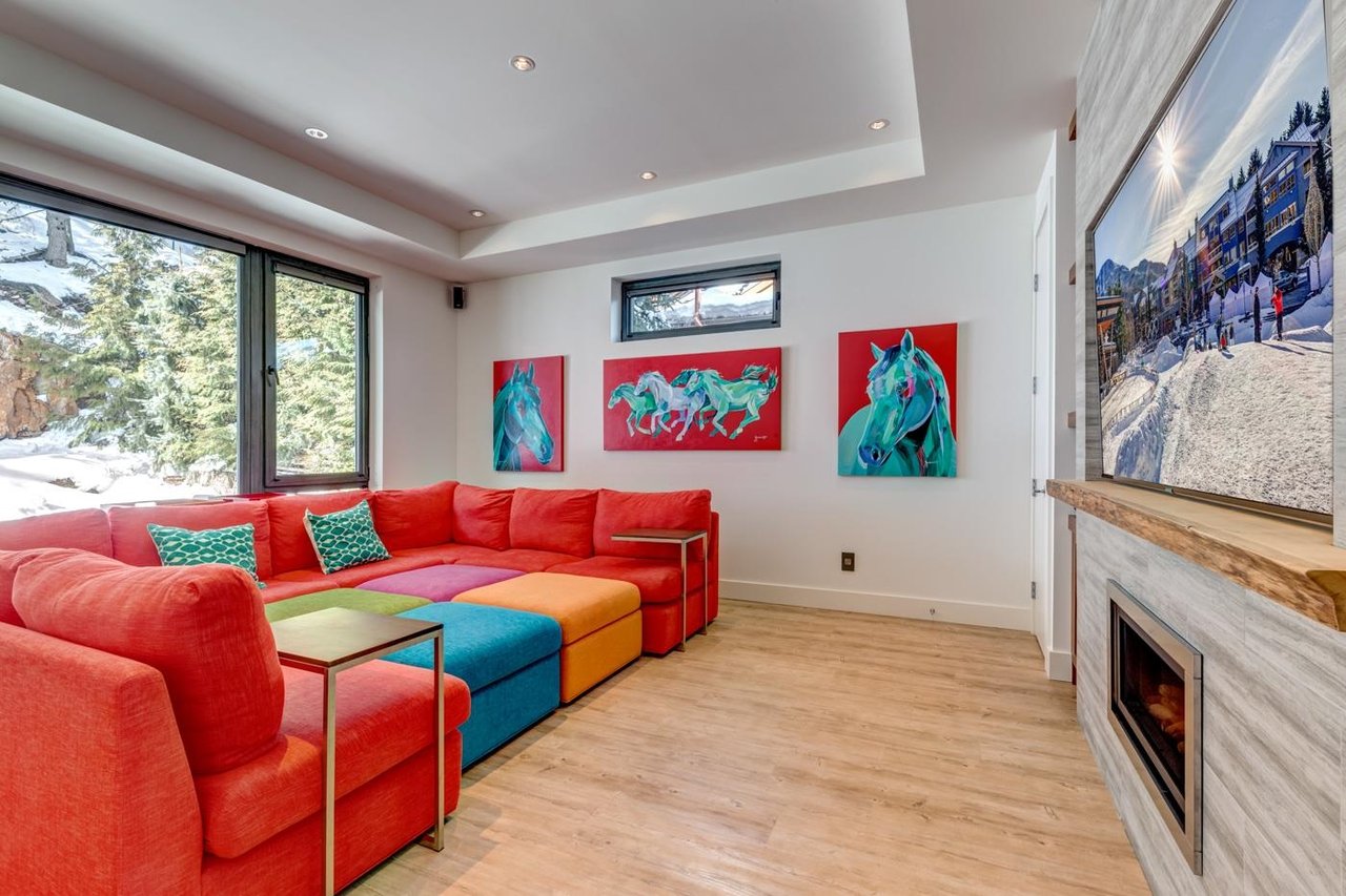 3418 Blueberry Dr