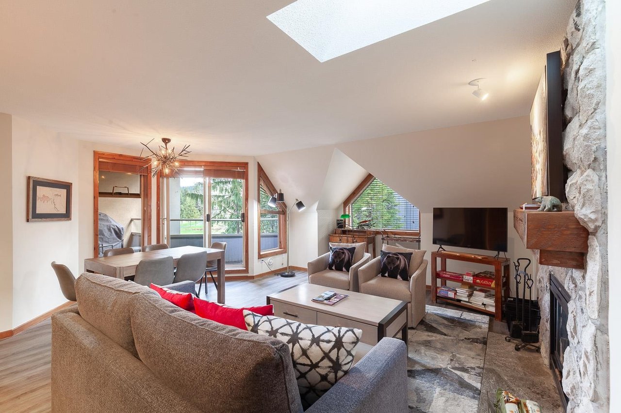 18-4636 Blackcomb Wy