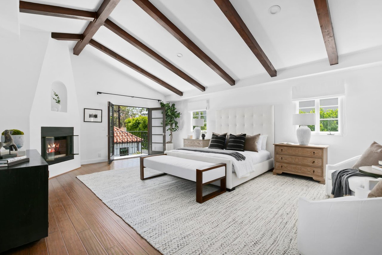 New Listing at 551 Lincoln Blvd. in Santa Monica