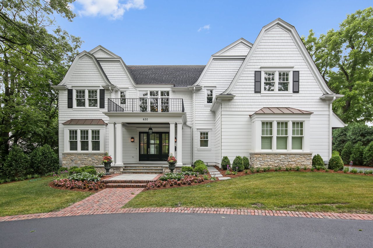 Incredible Architectural Artistry Home