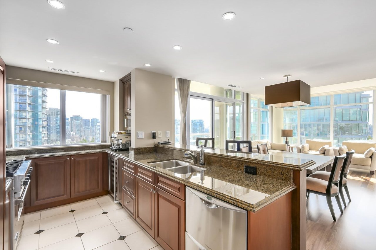 1515 Homer Mews, #1803 