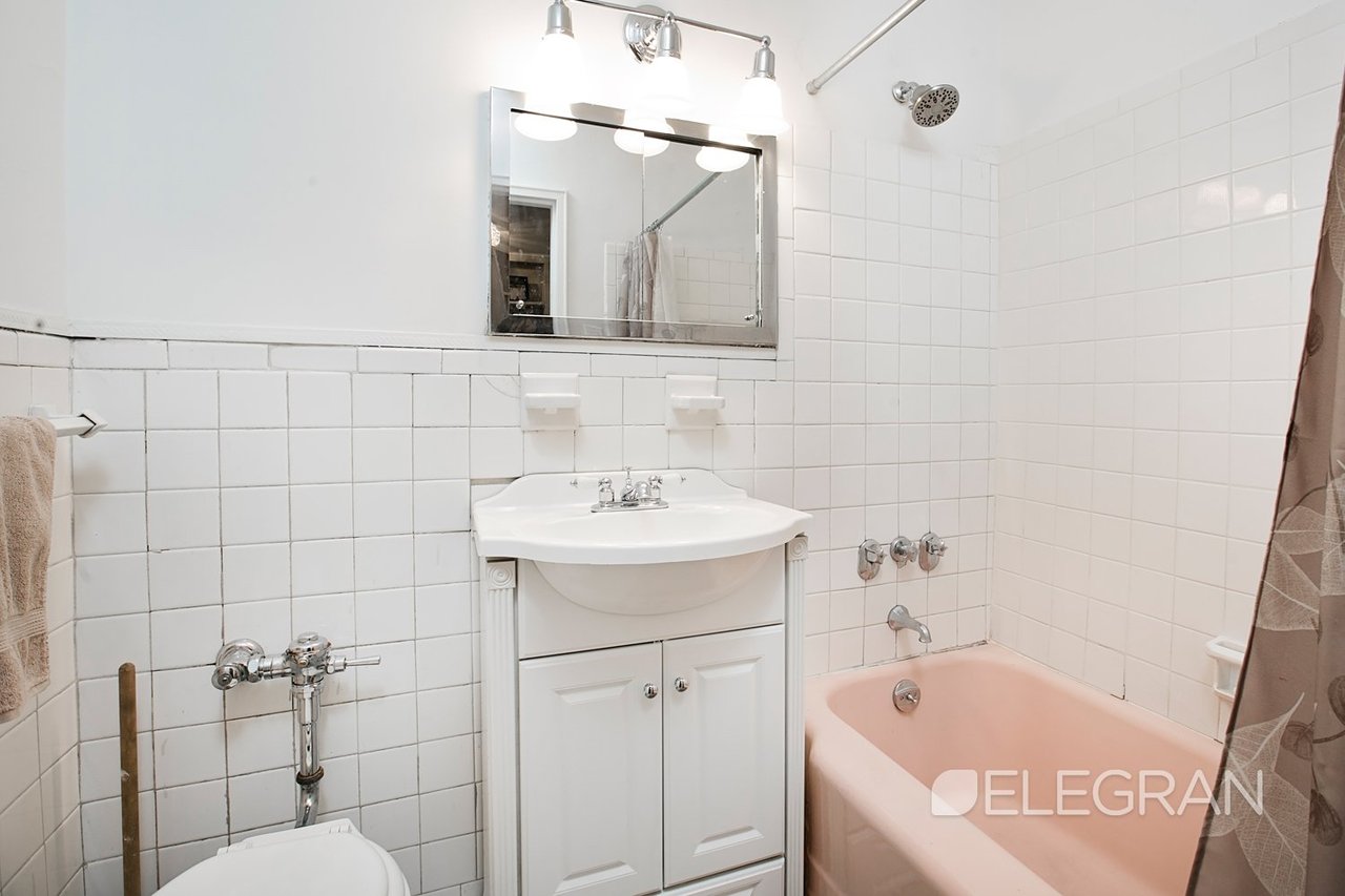 200 East 84th Street