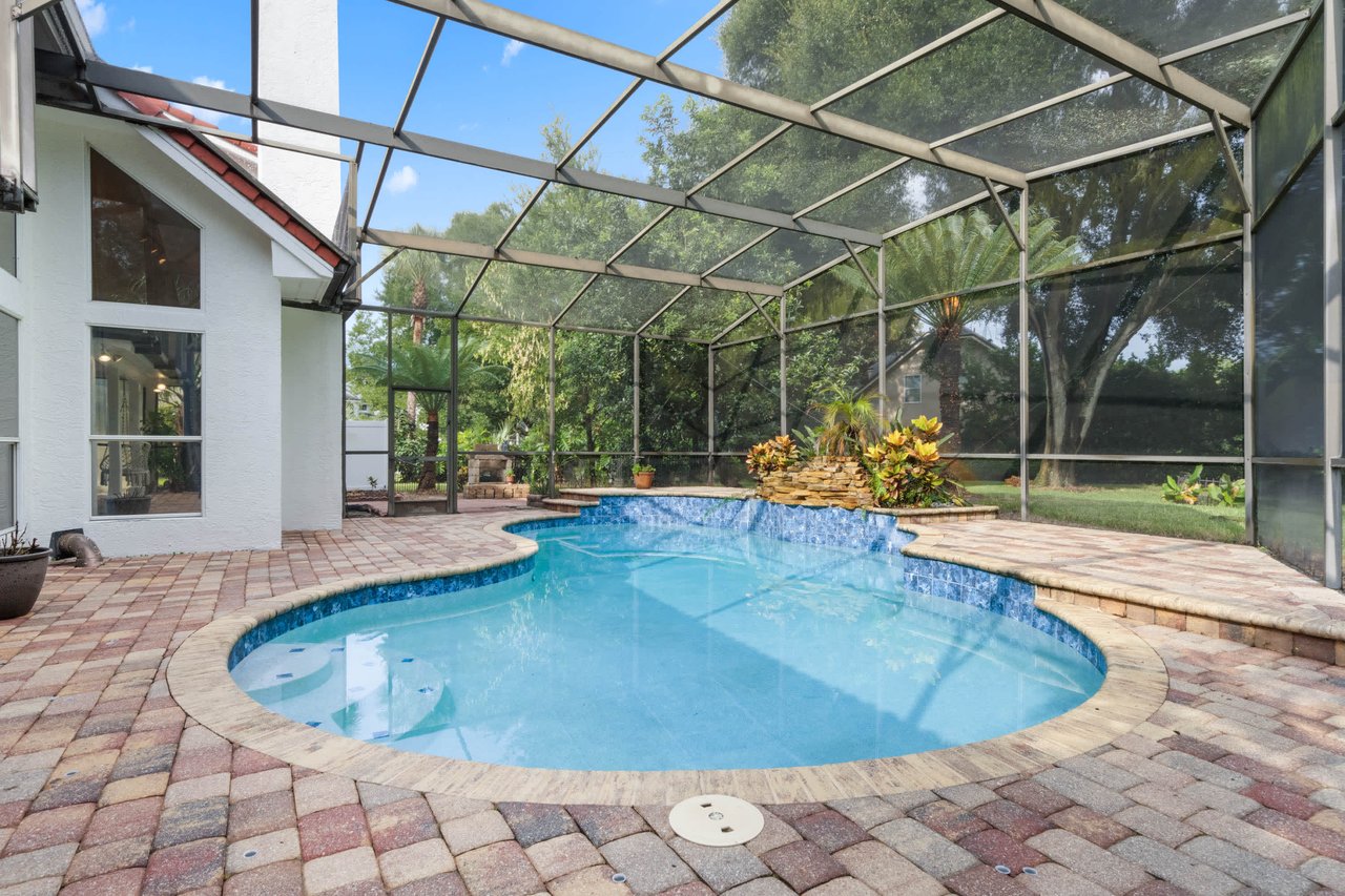 2563 CARTER GROVE CIRCLE