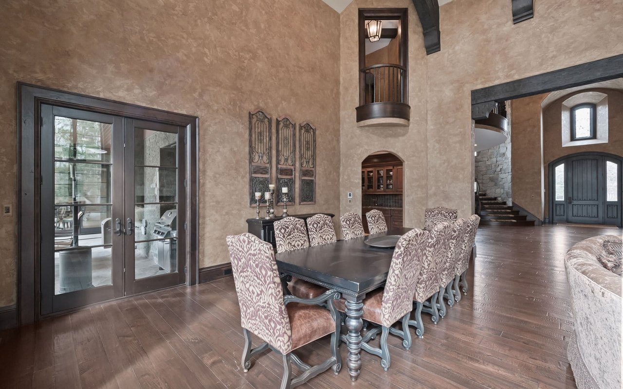26565 Scenic Drive
