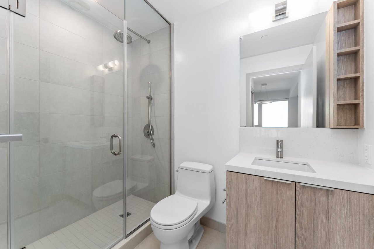 2020 Bathurst St Unit: 1121