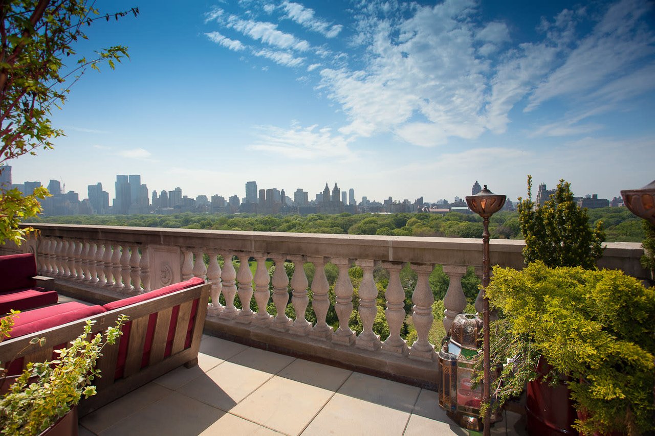 The Penthouse at 988 Fifth Avenue