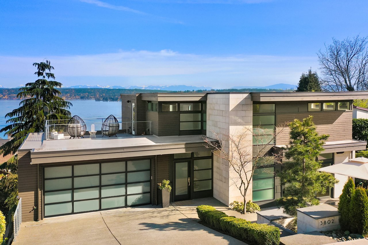 Captivating Laurelhurst Contemporary 