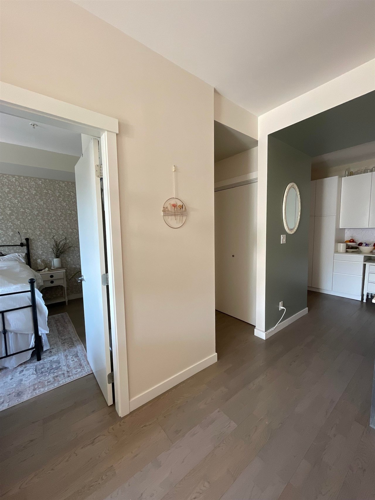 306-2267 Pitt River Rd