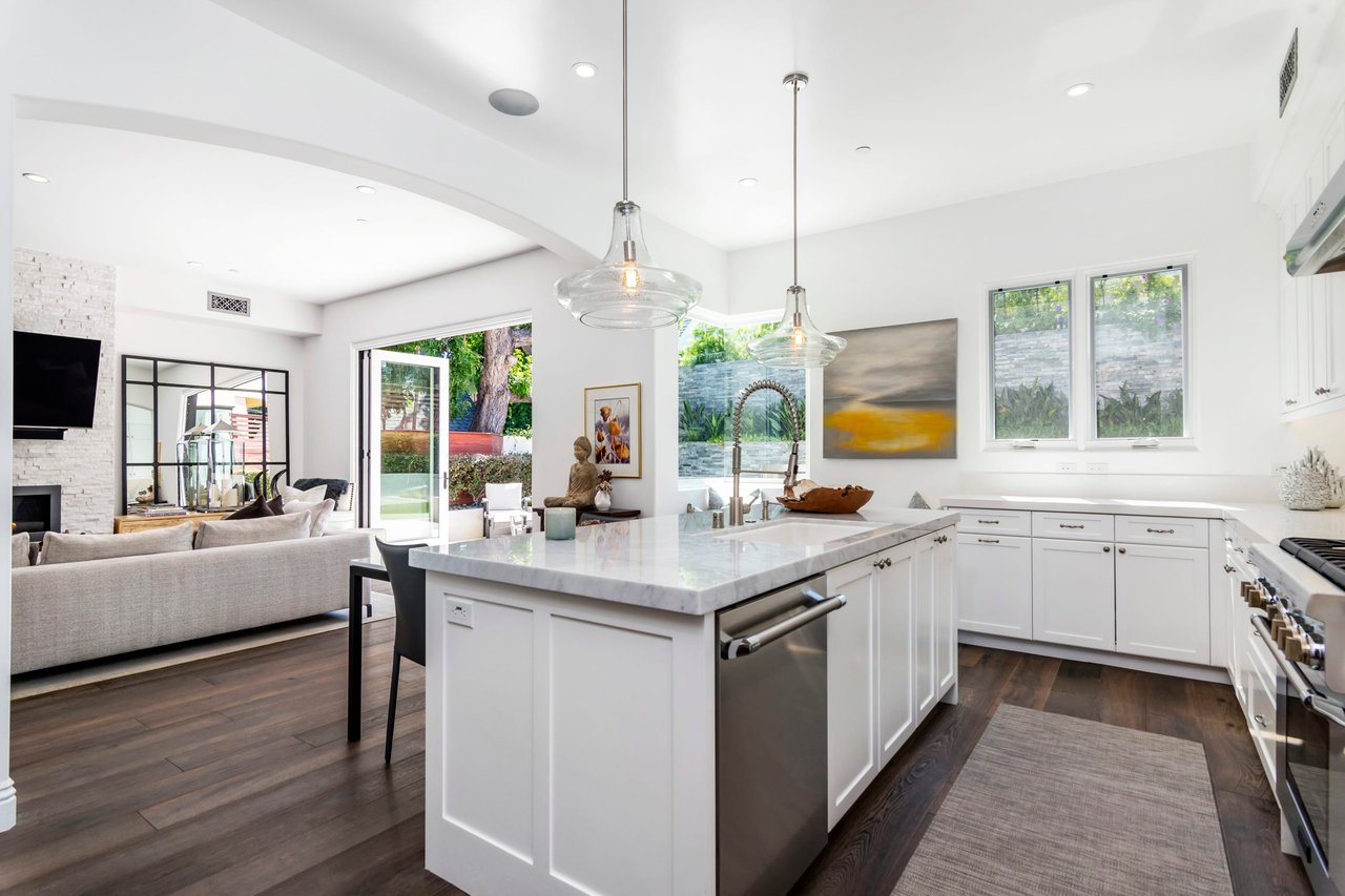 Custom-built Tree Section Home