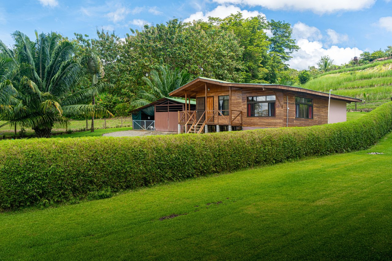 La Palma Cabin - 2 Bed 1 Bath Retreat