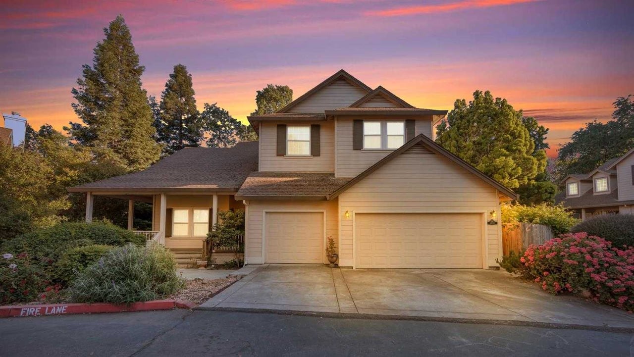 4920 Windsor Village Lane