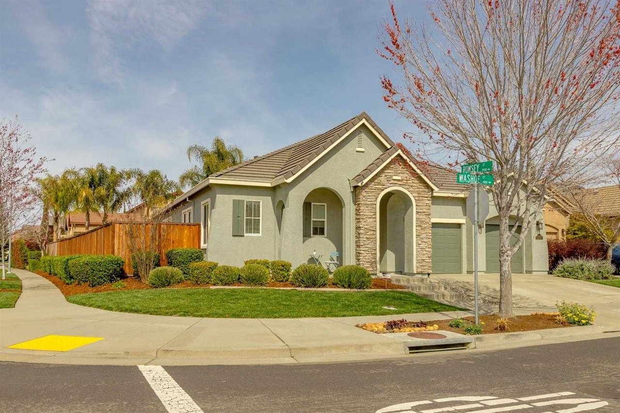 1994 Washoe Court